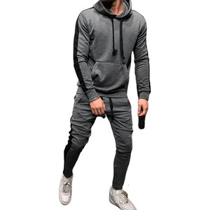Conjunto Deportivo con Capucha de Poliéster/Algodón de Alta Calidad, Diseño Nuevo, para Adultos, Unisex, Corte Regular, Ecológico - Product Image 4