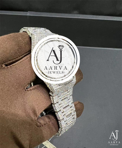AARVA JEWELS นาฬิกาข้อมือกลไกสแตนเลสสีเงิน ประดับคริสตัลแซฟไฟร์ ฝังเพชร หน้าปัดอนาล็อก ขนาดสาย 28 มม. กว้าง 18 มม. พร้อมแสดงวันที่ - Product Image 6