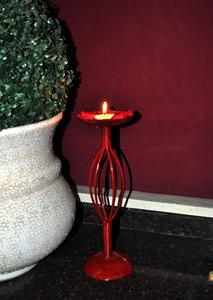 New Arrival Durable Iron Handmade <b>Red</b> <b>Candle</b> Holder for Indoor/Outdoor Home Decoration Christmas & Easter - Product Image 3