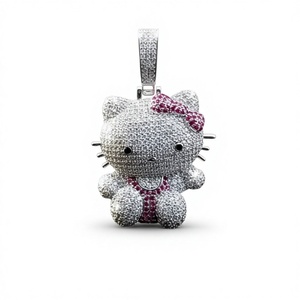 Pendentif Hello Kitty serti de diamants avec nœud en pierre rose en or blanc |   Charme de luxe mignon et amusant pour femmes - Product Image 1