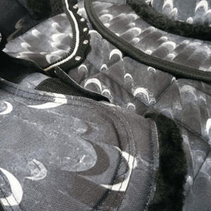 Équipement d'équitation de dressage en gros : Tapis de selle confortable et respirant, ensemble pour chevaux en coton personnalisé OEM avec doublure en polycoton - Product Image 2