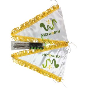 Drapeau rectangulaire en satin Adavigo avec franges jaunes, pliable, portable, durable, imprimé numériquement, bannière promotionnelle - Product Image 3