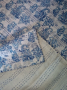 Cubrecama Floral con Estampado de Pájaros, Estilo Bohemio, Moderno, para Todas las Estaciones, de Mezclilla Estampada, con Relleno de Algodón Hecho a Mano, para Uso Doméstico - Product Image 5