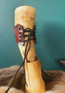 SANIYA HANDICRAFT Corne à boire Viking authentique de qualité supérieure Style animal poli sans danger pour les aliments Artisanat naturel Support en cuir Art - Product Image 2