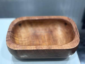 Bandeja de Madera Pulida de Lujo para Servir Alimentos, Ecológica, con Forma Personalizada para Velas y Uso en Mesa - Product Image 4