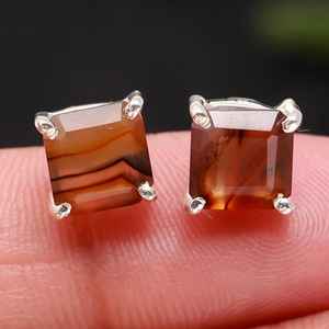 Boucles d'oreilles clous octogonales en agate naturelle du Montana, en argent sterling 925 plaqué or, faites à la main, avec pierre orange délicate, bijoux massifs, cadeau - Product Image 1