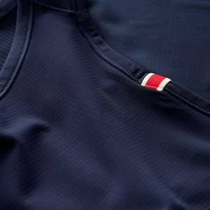 Camiseta Deportiva sin Mangas Sublimada con Diseño Personalizado, Tejido Elástico de Poliéster, Cuello Redondo, para Maratón y Running, MOQ Bajo - Product Image 4