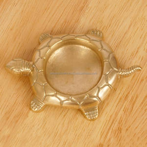 Plateau de rangement décoratif en laiton vintage personnalisé pour vaisselle et bibelots, fabricant indien - Product Image 6