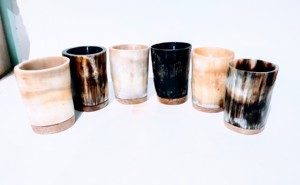 Vasos de Chupito de Cuerno Natural, Vasos de Vodka, Vasos de Tequila, Mini Vasos de Cuerno de Búfalo Estilo Vikingo, Copas de Cuerno para Beber, Precio al por Mayor - Product Image 4