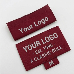 Etiquetas de Ropa Tejidas de Damasco de Lujo Personalizadas, Etiquetas Principales para Prendas de Vestir de Alta Densidad con Logotipo para Ropa - Product Image 1