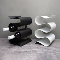Porte-bouteilles d'angle moderne en métal à motif floral pour bouteilles de vin et verres, écologique, fait main, prêt pour les fêtes, décoration intérieure