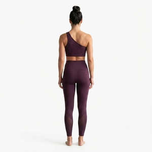 Conjunto Deportivo de Dos Piezas para Mujer, Sujetador Deportivo de un Solo Hombro y Leggings de Cintura Alta, Ropa Deportiva para Yoga y Fitness - Product Image 2