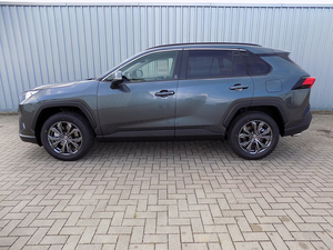 Toyota RAV4 2024 – Elegante SUV Híbrido con Tracción en las Cuatro Ruedas y Características de Seguridad Avanzadas - Product Image 3