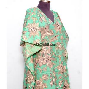 Robe longue moulante vintage indienne à col en V en coton écologique faite à la main pour mamans - Idéale pour la plage ou comme tenue de nuit - Product Image 5