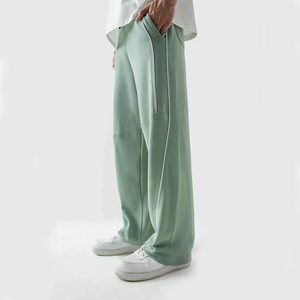 Pantalon de jogging personnalisé pour homme, double taille, coupe évasée et ample, style empilé, décontracté, léger, 100% coton, délavé à l'acide - Product Image 5