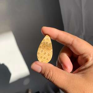 หินปะการังธรรมชาติจากอินโดนีเซีย ขนาด 3-5 ซม. ขัดเงาธรรมชาติ สำหรับทำเครื่องประดับและงานฝีมือ - Product Image 2