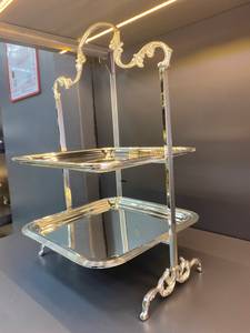 Elegant Round Metal Cake Stand for <b>Party</b> <b>Table</b> - Product Image 3