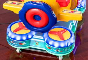 Máquina de Juego Infantil de Plástico Operada con Monedas para Centros Comerciales: Aeronave Espacial - Product Image 4