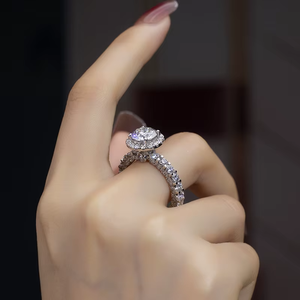 2.5CT Round Cut Diamond Lab Diamond Jewelry Full Diamond Luxury Jewelry 18K White Gold Engagement Rings - Product Image 2