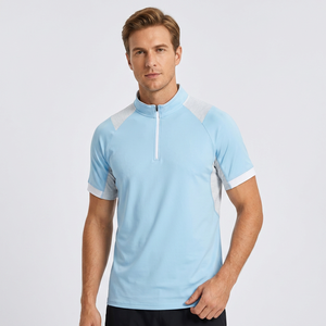 Camiseta Deportiva de Manga Corta para Hombre, Color Azul Claro, Cuello Alto, Secado Rápido, Corte Ajustado, Tejido de Poliéster, con Letra en el Frente, Ecológica - Product Image 2