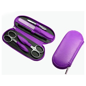 Kit de Manucure et Pédicure Professionnel en Acier Inoxydable – Ciseaux et Coupe-Ongles de Qualité Supérieure – Vente Flash - Product Image 5