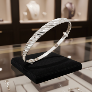 Elegante Brazalete de Plata para Mujer, Uso Diario, Estilo Tradicional, Joyería de Moda y Regalo Premium - Product Image 1