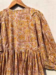 Robe en gaze imprimée à la main en coton floral, longueur midi, avec décolleté profond, pour femme, directement du grossiste, vêtements de nuit pour femme au meilleur prix - Product Image 5