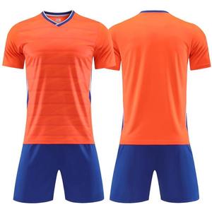 Conjunto de Uniforme de Fútbol Personalizado, Camiseta y Pantalones Cortos Transpirables de Secado Rápido, Ropa Deportiva para Hombres y Jóvenes - Product Image 2