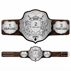 Cinturón de Campeonato de Rummy, Diseño Plateado en Metal con Cartas de Juego y Emblema de Escudo, Cinturón de Campeonato de Rummy Personalizado - Product Image 4