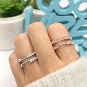 Bague de Fiançailles et de Mariage Romantique en Or Blanc 14K avec Diamant de Laboratoire Certifié IGI, Coupe Brillante, Idéale pour Anniversaire et Cadeau de Fête - Product Image 2