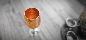 Gobelet à vin en cuivre martelé avec pied – Verre élégant en métal pour vin, cocktails, dîners et événements - Product Image 2