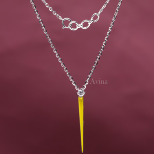 Colgante de Esmalte Amarillo con Diamante Cultivado en Laboratorio Certificado por IGI en Oro de 9K |   Collar de Joyería Fina de Diseño Moderno - Product Image 3