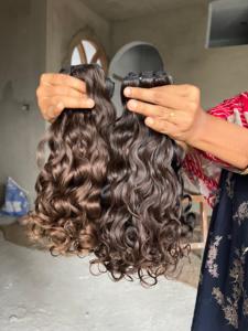 Cabello Humano Virgen Remy Rizado Indio, Doble Trama a Máquina, Crudo Sin Procesar, Paquetes a Granel, Cabello de Templo del Sur de la India, Puntas Completas - Product Image 2