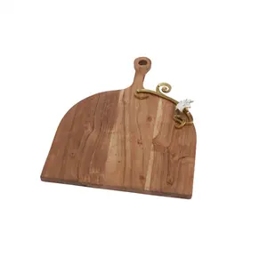 High On Demand Handmade Wooden Cutting Boards for Kitchenware Available at Wholesale Price from India