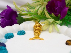 Collier avec pendentif poisson plaqué or pour femmes, bijoux classiques à thème animal, cadeau - Product Image 3