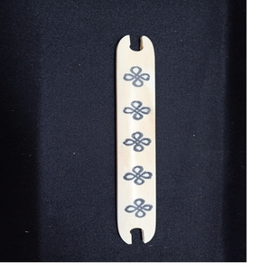 Navettes en os sculptées à la main sur mesure, idéales pour la broderie et les magasins de fournitures de tricot pour la revente - Product Image 4