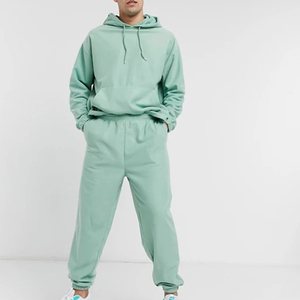 Conjunto Deportivo para Hombre, Color Verde Menta, con Capucha, Manga Larga, Corte Holgado, Sudadera y Pantalones con Bolsillos Laterales - Product Image 1