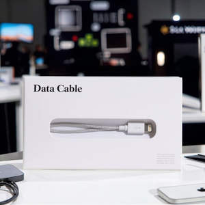 Caja de Embalaje para Cables de Datos con Logotipo Personalizado Directo de Fábrica, Papel Reutilizable con Lámina Dorada para Accesorios Electrónicos - Product Image 6