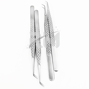 Pince à épiler double S en acier inoxydable RMI de qualité supérieure, pointe diamantée à 45 degrés, pour cils, avec poignée argentée - Product Image 3