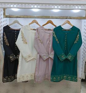 Kameez style Farshi : chemise en soie, magnifique collection pour l'Aïd. - Product Image 6