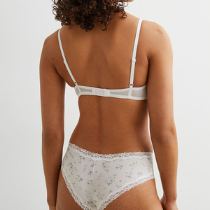 Culottes mi-hautes sans couture en fibre de bambou 100 % écologiques avec dentelle pour femme – Vente en gros de sous-vêtements quotidiens - Product Image 6