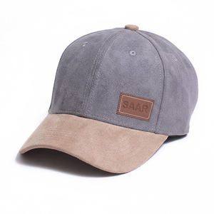 Gorra de Béisbol de Gamuza Premium con Logotipo Personalizado, Parche SAAR, Estilo Deportivo Urbano, Gris y Beige, Dos Tonos, Ajustable, Unisex - Product Image 2