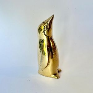 Handmade Metal <b>Paperweight</b> For Desk Decoration With Unique Design And Heavy Weight For Paper Holding - Product Image 3