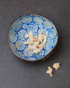 Customized <b>Coconut</b> <b>Bowl</b> Cute Design Lacquer Sustainable Decorative <b>Bowls</b> for Kitchen Use Handicraft - Product Image 6