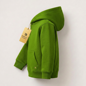 Sweat à capuche confortable pour enfants, en tissu résistant et coupe décontractée, idéal pour l'école, les sorties en famille et la mode décontractée. - Product Image 3