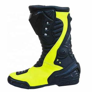 Chaussures de moto en cuir pour la conduite sur route, avec mesh respirant, grip antidérapant et rembourrage de soutien de la cheville pour les motards - Product Image 5