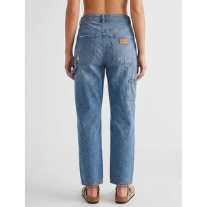 OEM 2026 Pantalones Vaqueros Anchos Desgastados Azules Vintage de Moda Urbana Casual de Verano con Bolsillos Delanteros y Cintura Media para Mujer - Product Image 6