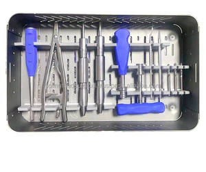 PROMO EXCEPTIONNELLE : Kit manuel de retrait de vis cassées en acier inoxydable réutilisable – Instruments chirurgicaux orthopédiques de haute qualité certifiés CE - Product Image 6