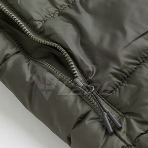 Chaqueta de invierno elegante con diseño cómodo y sensación cálida, chaqueta acolchada para hombre, chaqueta acolchada de moda para hombre - Product Image 5