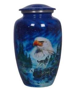 Urne funéraire noire artisanale avec scène de faune (Aigle et Loup) pour cendres d'adultes – Hommage commémoratif - Product Image 6